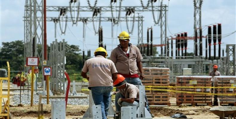 trabajadores cubanos