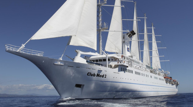 club med 2 front