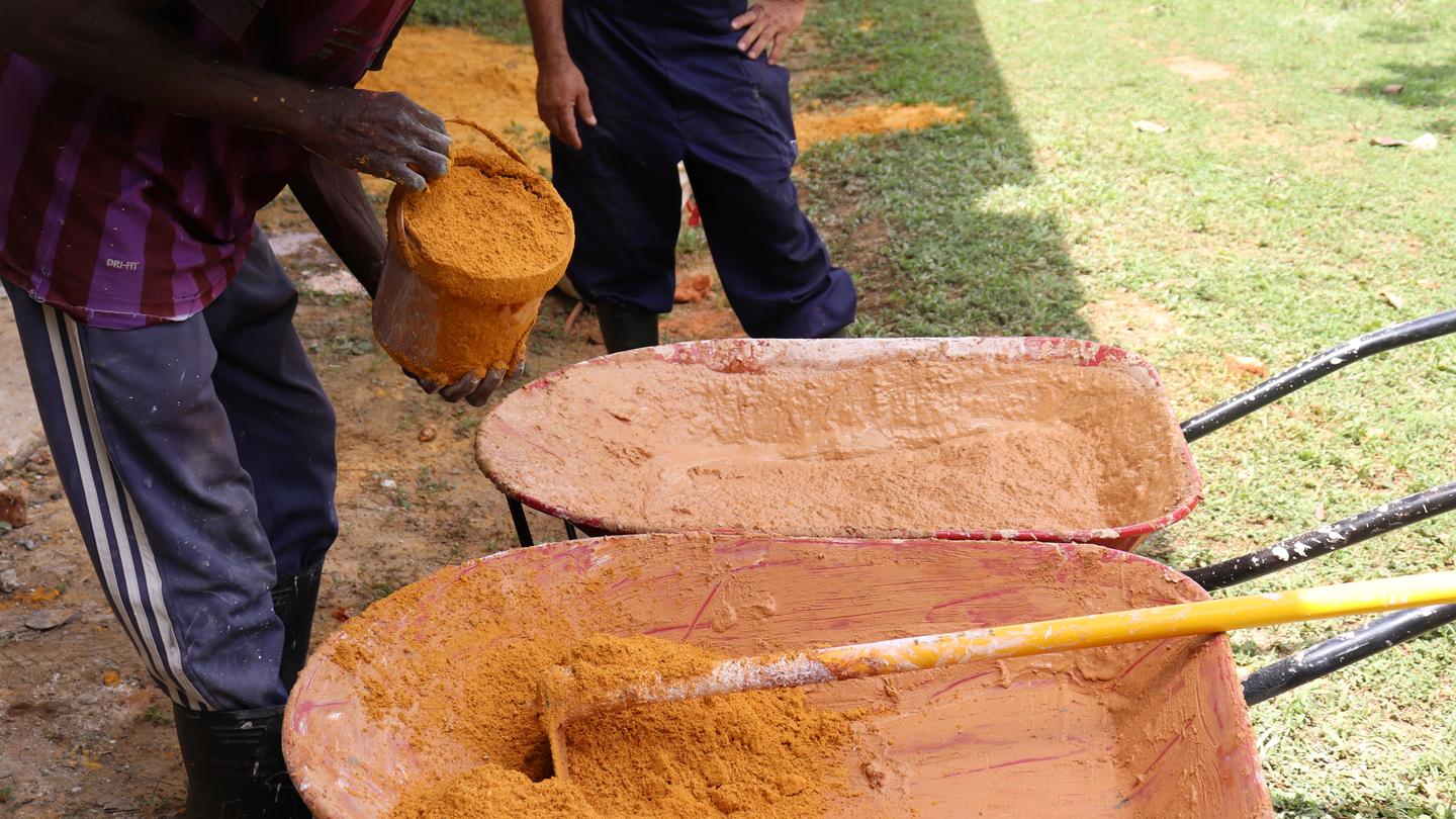 Construir desde la tierra: formación en técnicas constructivas resilientes con materiales locales en Pinar del Río 1 img 1482