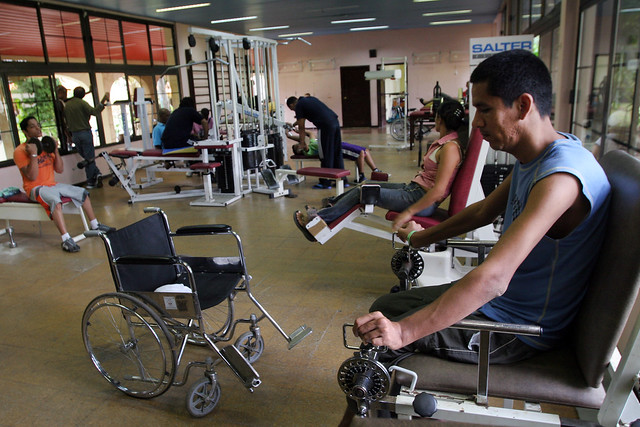 Más allá de las limitaciones, turismo de salud 1 51045840103 7b69e17cd5 z